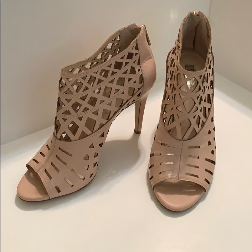 Pale Pink Heels
